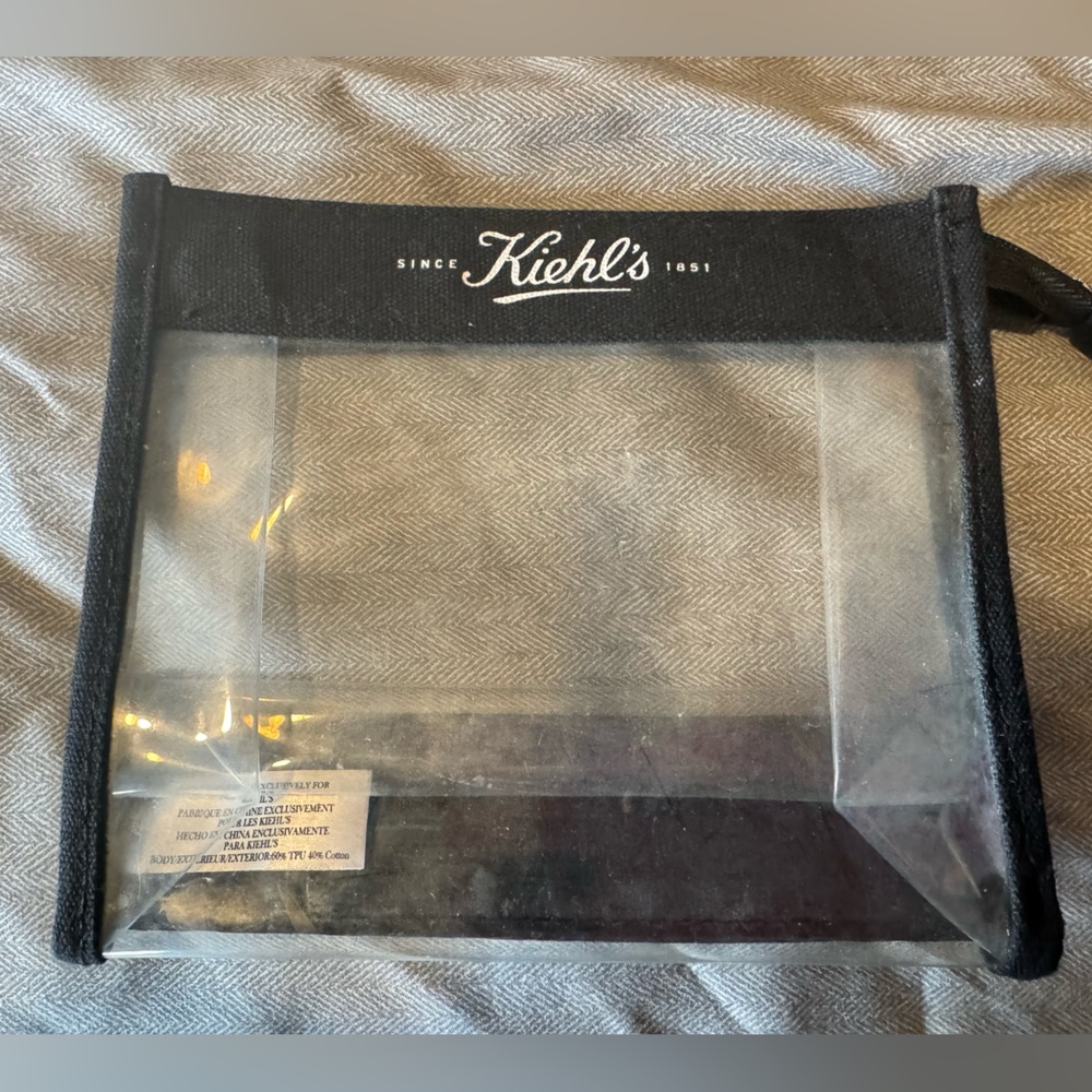 Kiehls zip up cosmetic bag